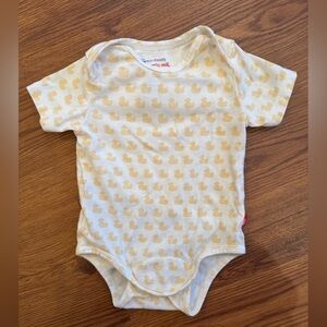Magnetic Me Cream Duck Pattern Bodysuit